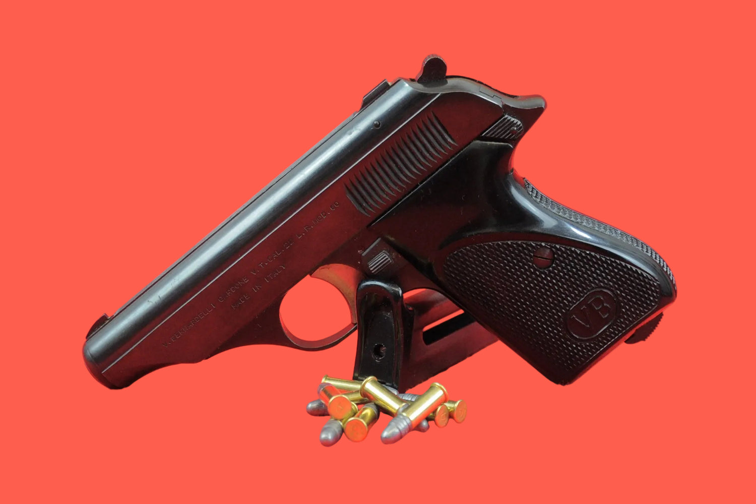 Halbautomatische Pistole Bernadelli Mod. 60 .22 LR gebraucht - Seitenansicht/Draufsicht