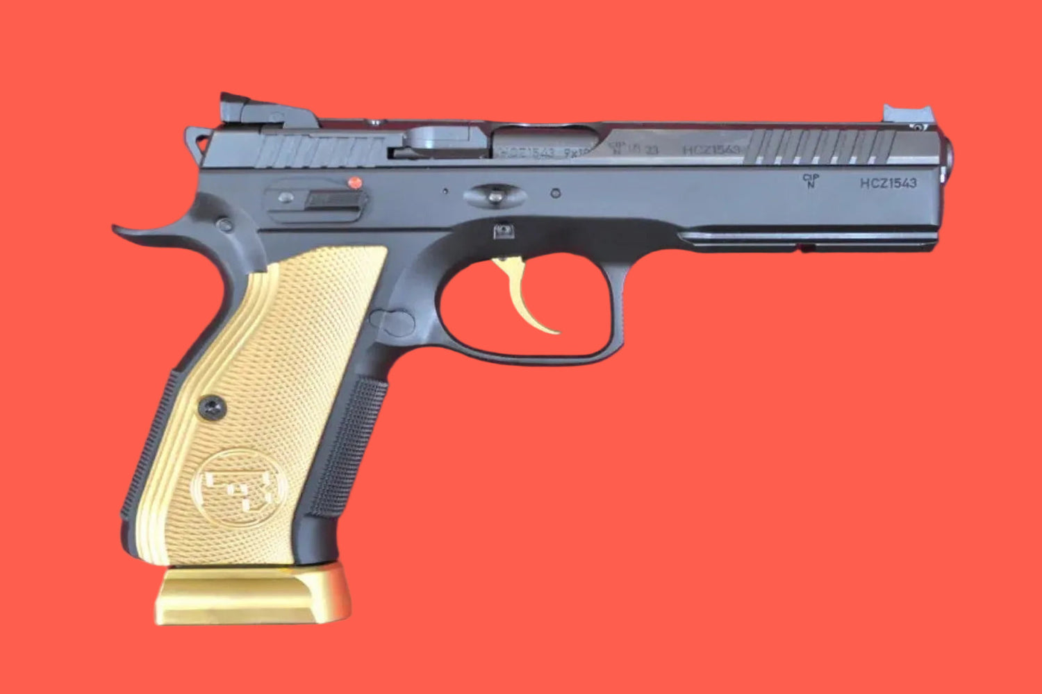 Halbautomatische Pistole CZ Shadow 2 OR Special Edition Golddigger 9mm Luger - Seitenansicht rechts
