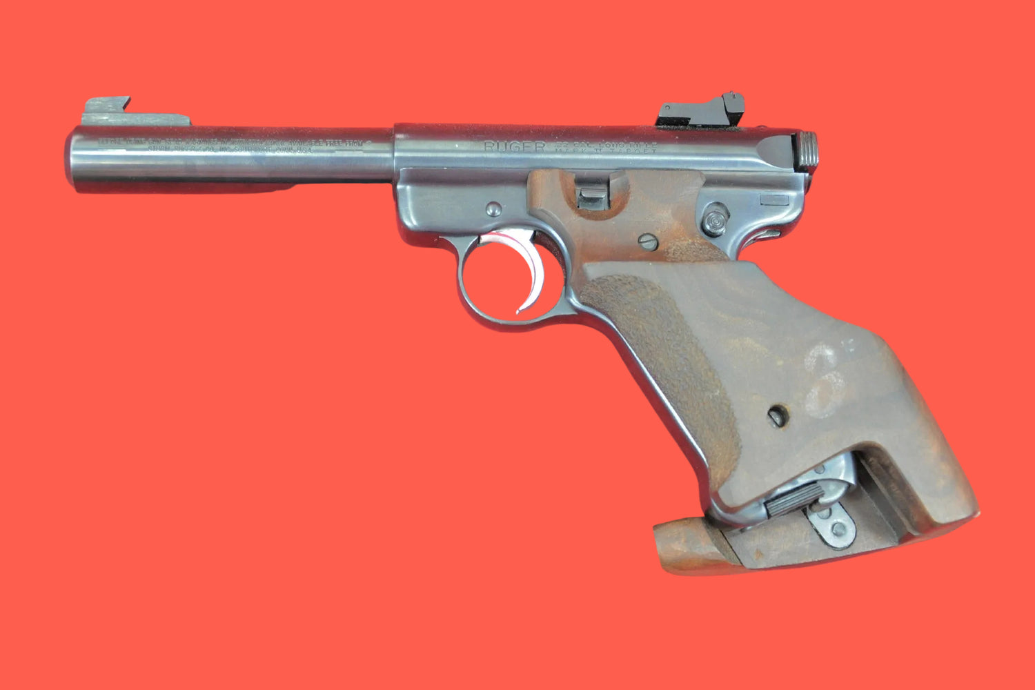 Halbautomatische Pistole Ruger MK II .22 LR gebraucht - Seitenansicht links