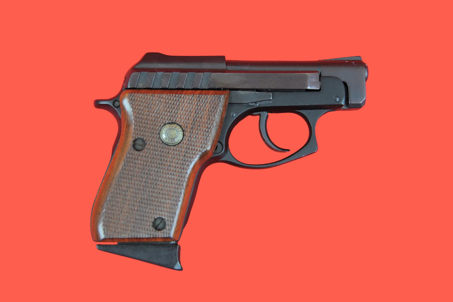 Halbautomatische Pistole Taurus PT-22 .22 LR gebraucht - Seitenansicht rechts