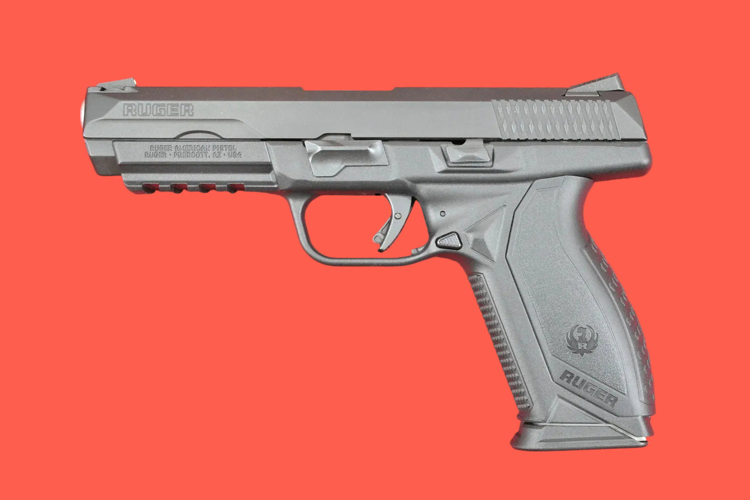 Ruger American Pistol 45 Auto Pistole Sportpistole – Seitenansicht links