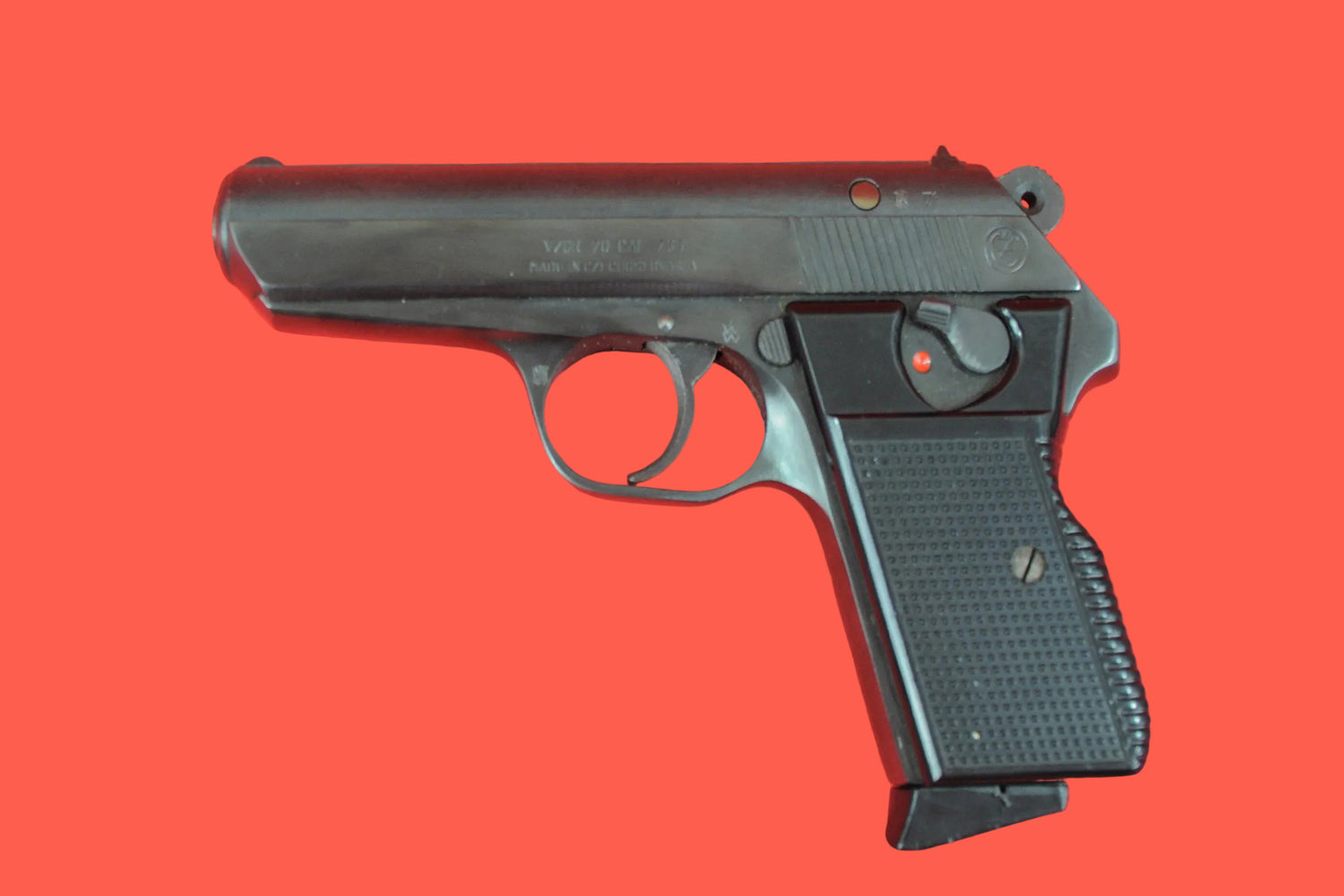 Halbautomatische Pistole Brünner 70 7,65 mm Browning gebraucht - Seitenansicht links