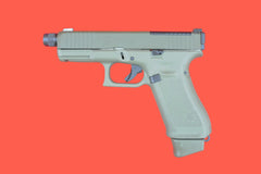 Halbautomatische Pistole Glock 45 M.O.S. Hunter Edition Natogrün 9mm Luger - Seitenansicht links