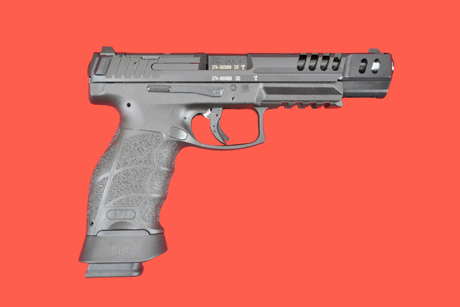 Halbautomatische Pistole Heckler & Koch SFP9 OR Match Push Button 9mm Luger - Seitenansicht rechts
