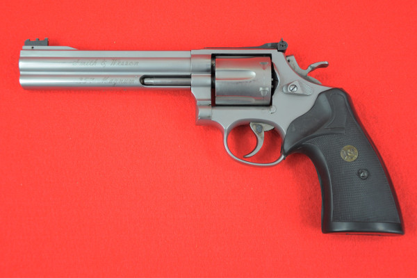 Smith &amp; Wesson 686-4 Target Champion .357 Mag